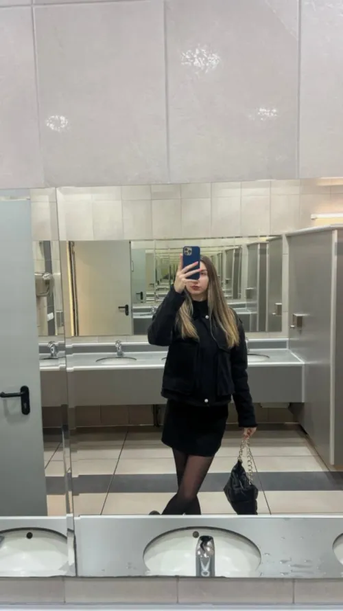Thumbnail Classy 23-Year-Old Style Tips by Dream_feather | Classygirls Category
