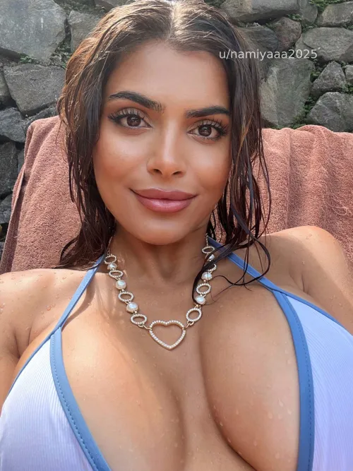 Thumbnail Cultural Fusion: Exploring the Beauty of MixedRaceGirls with namiyaaa2025