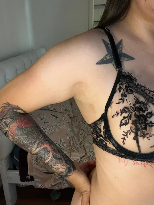 Thumbnail Latina Beauty Alert: Ready to Be Your Favorite | Armpit Fetish