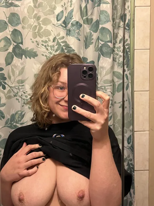 Thumbnail Tantalizing Offer: Suck on My Titties First by yungranny69 in chubby