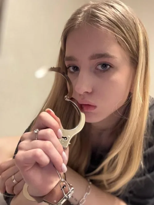Thumbnail Strap Me In: NikaFelix's Journey as a BDSM Toy