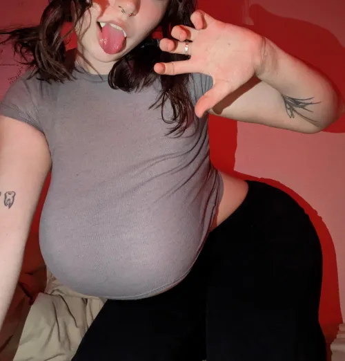 Thumbnail Small T-shirt Illusion: Understanding Bigtiddygothgf Fashion Trends
