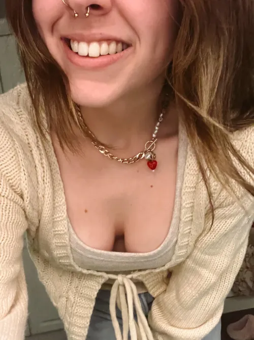 Thumbnail Cute Work Outfit Surprise | violetbabyy_