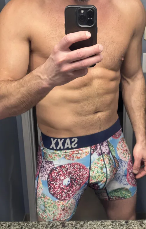 Thumbnail 38 Straight Reveals Dohnuts: A Closer Look by Jrodzeros