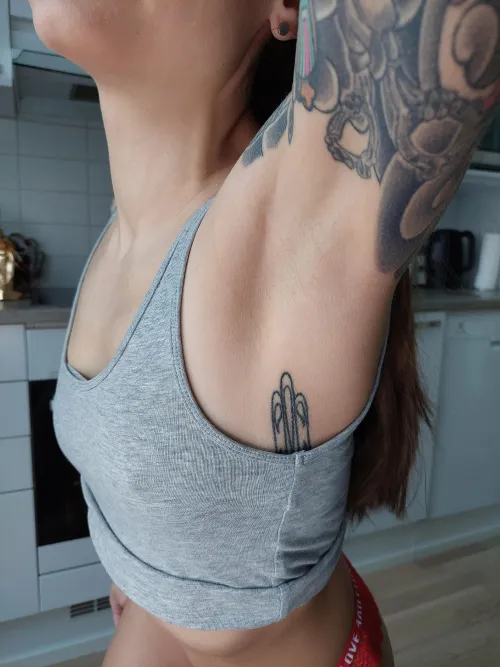 Thumbnail Fresh and Silky Armpits: A Sensual Delight by nordic_sara