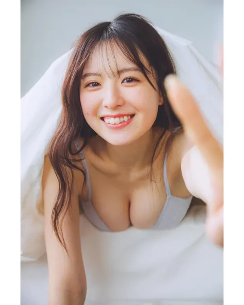 Thumbnail Sensual Beauty: Yumena Nishino's Allure by yuuki-ichinose | Gravure Category