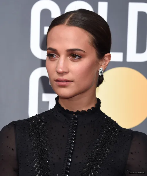 Thumbnail Alicia Vikander Revealed by blood_smoker in PrettyGirls Category