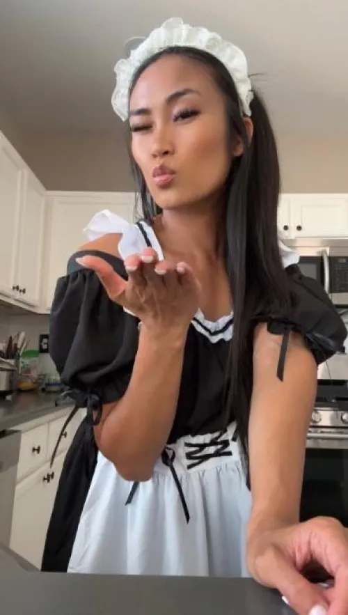 Thumbnail Naughty French Maid Craves More - sunshinemaidxo Reveals All