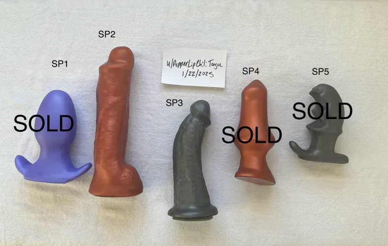 Thumbnail Unleash Pleasure: Free Shipping on Square Peg Toys by PepperLipChiliTongue
