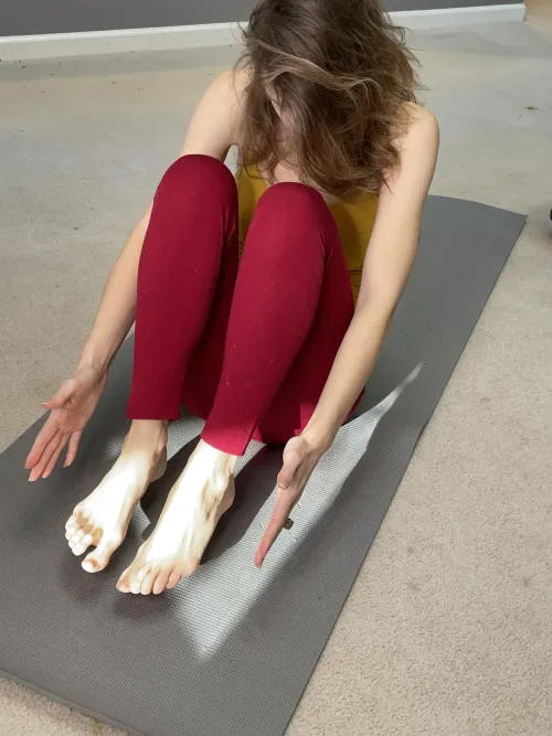 Thumbnail Exploring Chakras in Yoga Pants: Burgundy Beauty by Vesperedge