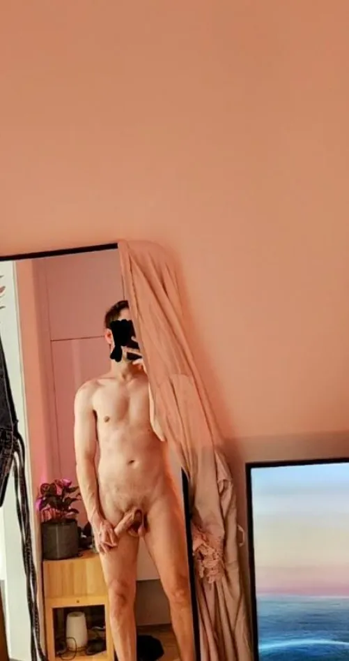 Thumbnail Dive In: 'Going for a Dip, You Coming?' from bongsnschlongs420 on GWAustralia