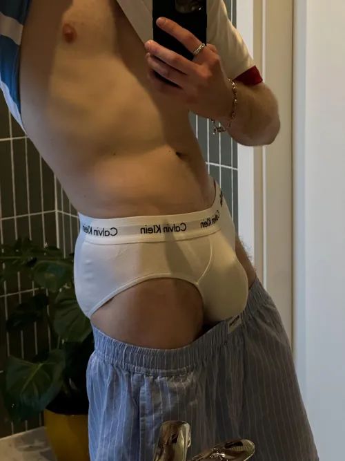 Thumbnail Gnomiage Chronicles: 27 Gay Take Them Off - Bulge Story