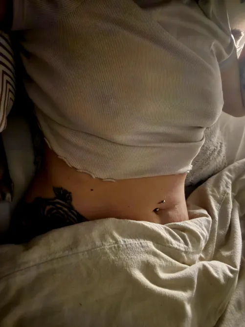 Thumbnail BoobsandBrunette's Alluring Self-Introduction
