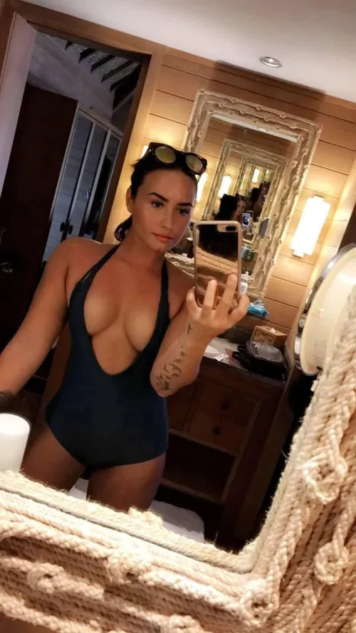 Thumbnail Demi Lovato: A CelebsGW Icon by pmb0077