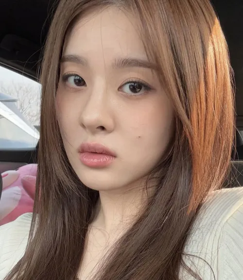 Thumbnail Exploring the Beauty of Joo Haneul by Sorry-Turnover8920 in PrettyGirls Category