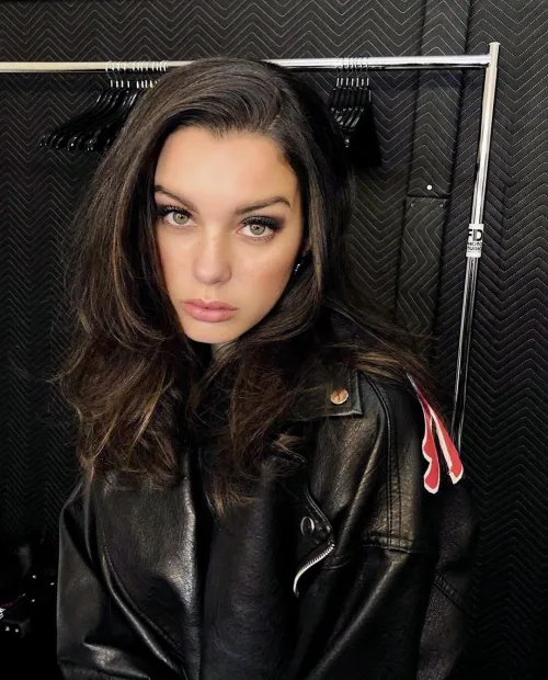 Thumbnail Denise Schaefer: A Beauty to Behold by cashmere1977_v3