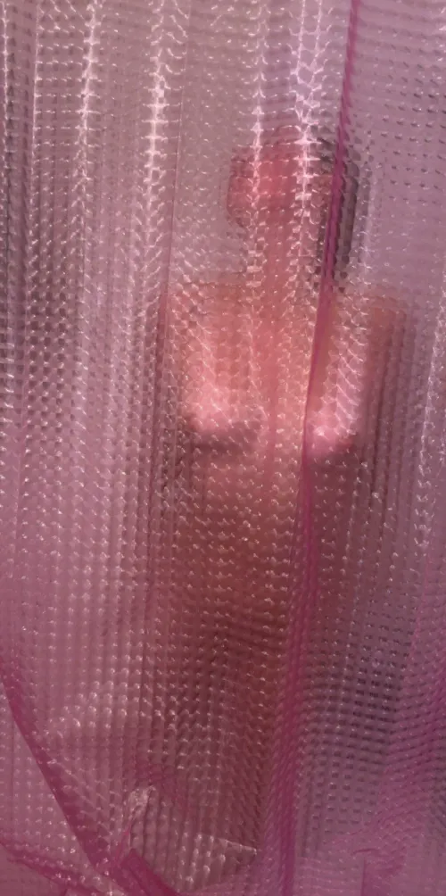 Thumbnail Roommate Fantasy: Naughty Door Mishaps in the Shower by itwillowssecret