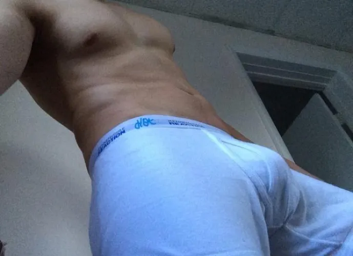 Thumbnail LATINO_WP_NY: Journey into 31 Bi Bulges