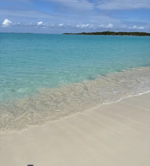 Thumbnail Exquisite Escape: Annual_Palpitation_5 Explores Exuma Bahamas