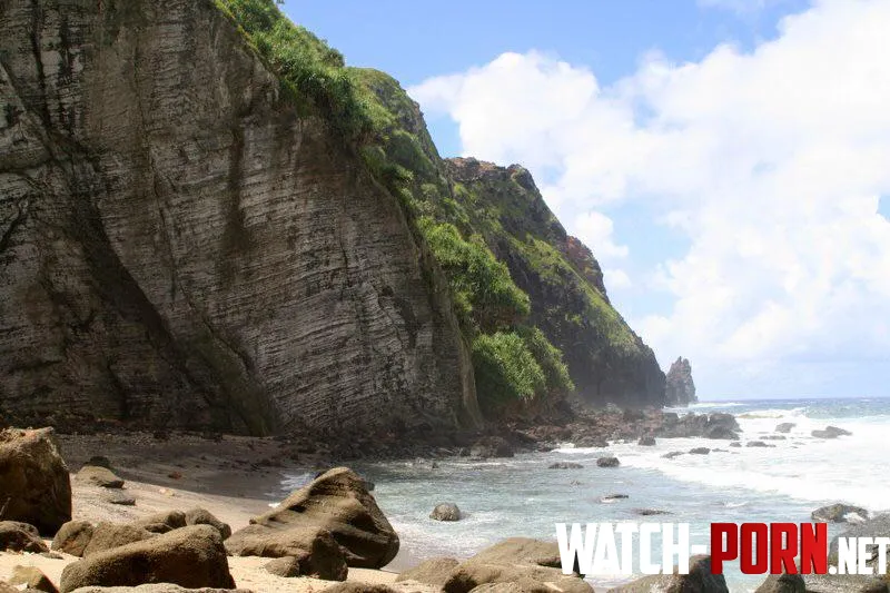 Pitcairn island by colapepsikinnie