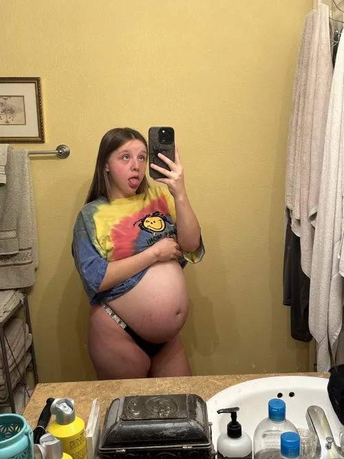 Thumbnail An Intriguing Question: Would You Date a Preggo? by cassieonlyxo