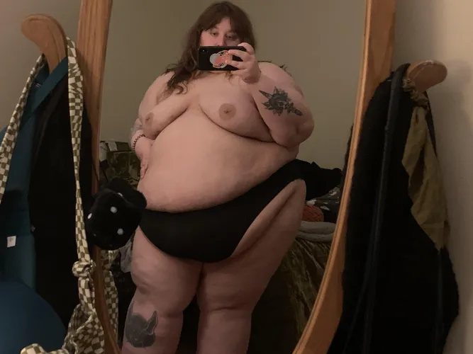 Thumbnail Happy Wednesday Vibes Unveiled by heebie-g-b | SSBBW