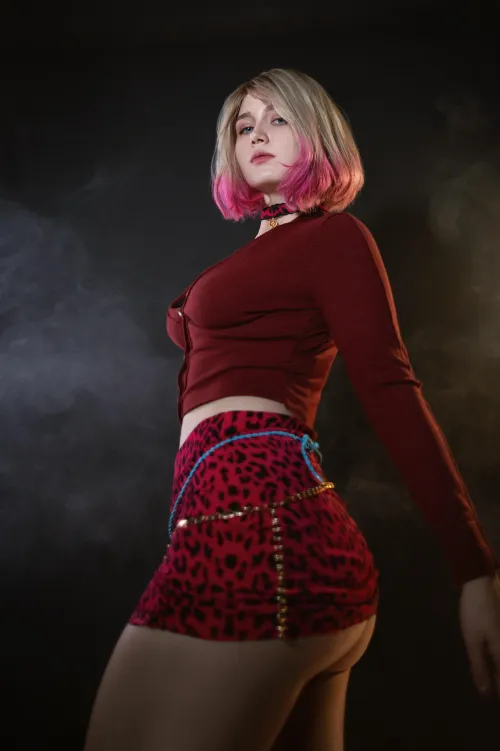 Thumbnail JyuSan's Maria Cosplay Presentation