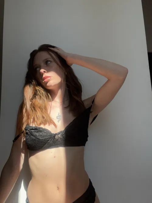 Thumbnail Seductive Invitation: Meet me in my dorm after class by Legitimate-Cry-1232