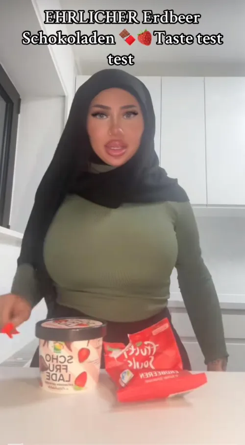Thumbnail Exploring Traditions: 'Hijab' Portrayed by ESI-1985 - 2busty2hide