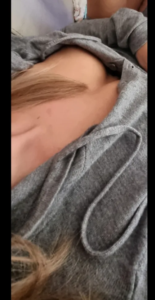 Thumbnail Introducing 'My GF': Stories from bbabesx | downblouse