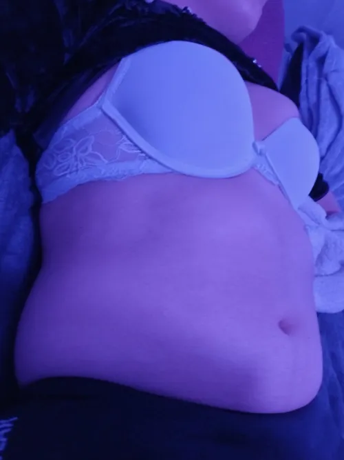 Thumbnail Is Bigger Better? Analyzing Body Size by vilmira_feeder