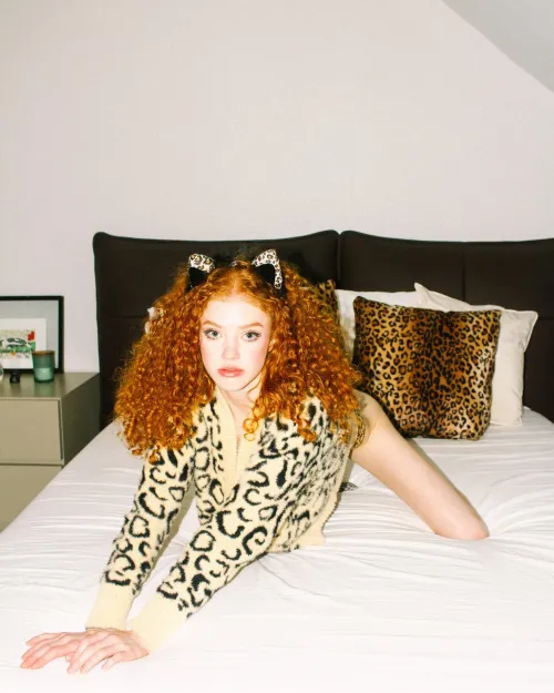 Thumbnail Get Cozy with lilgingerzoe's Adorable Kitty | SexyButNotPorn Cuteness