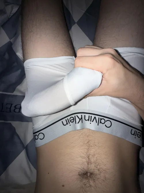 Thumbnail Straight Encounter: Delving into 21 Straight Experience in Bulges