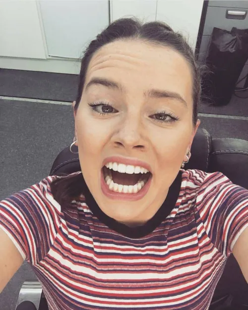 Thumbnail Cookie_Monster277 Presents: Daisy Ridley's Pretty Appeal