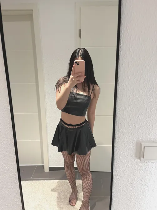 Thumbnail ZephyrAmora's Seductive Invitation: Rushing Home for AsianFetish