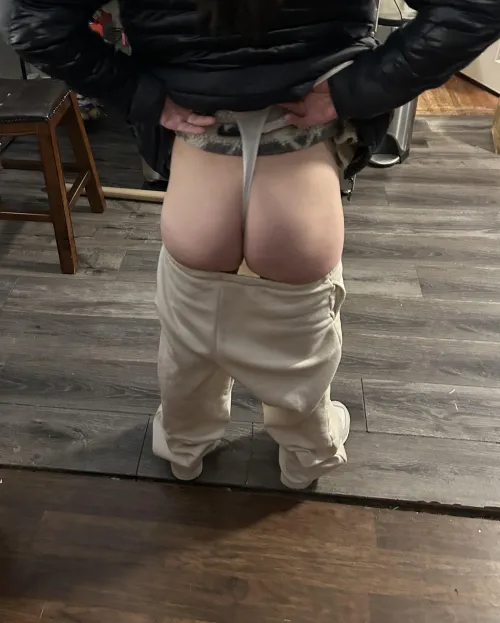 Thumbnail Training Moments: A Guide to Wedgie-Holding by ByChancexyz