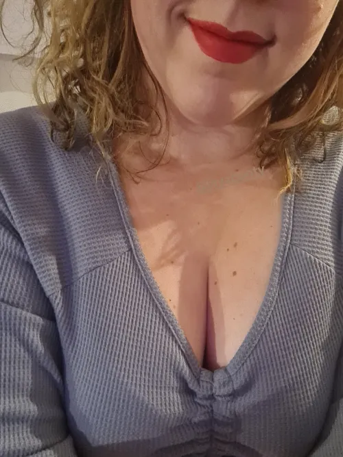 Thumbnail Celebrating 2k Followers Milestone on Chaturbate by JayaBooty on CamSluts