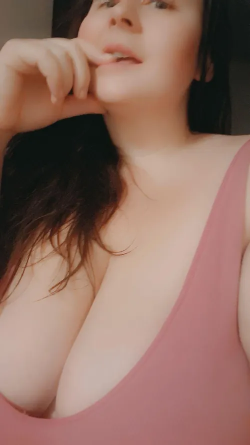Thumbnail Ravishing Brunette Gazes - Insights by InsidiousEndeavour