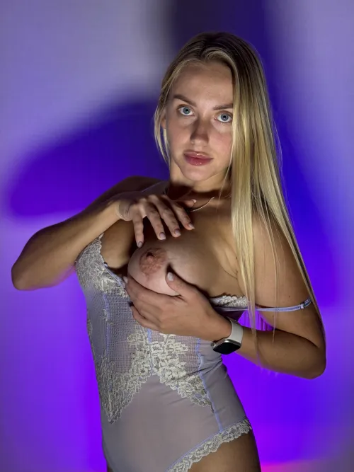 Thumbnail Taste My Desire - Nude Selfie by Aggressive-Guard-712