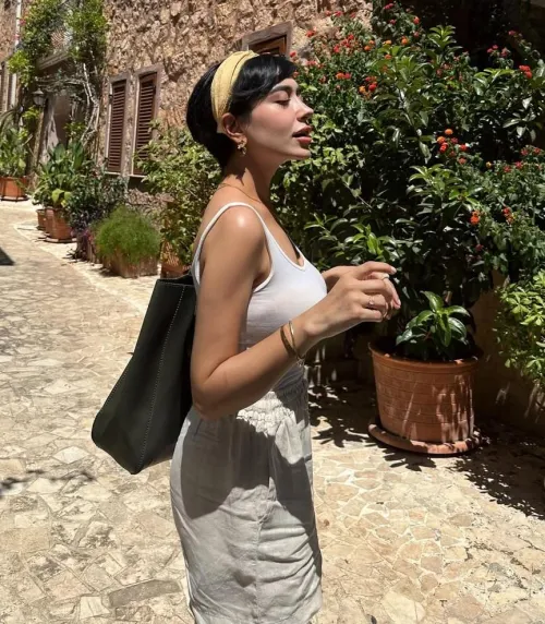 Thumbnail Inviting Figure to Admire - celeb_head | 2busty2hide