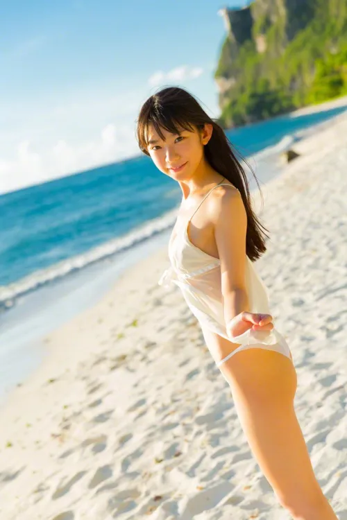 Thumbnail Marina Nagasawa: Embracing Gravure | Quirky_Fun440