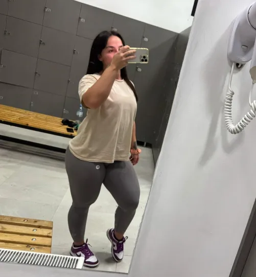 Thumbnail Caught by the Gym Crush - Exploration with quadsqueen
