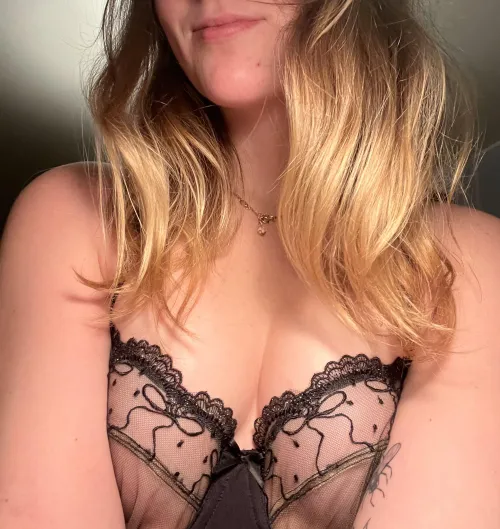 Thumbnail Unlock Full Sets on OnlyFans - Exclusive Content