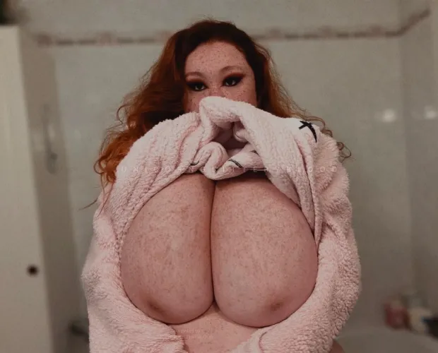 Thumbnail Discovering Busty Asian OC Delights | Unicornglitteryblood