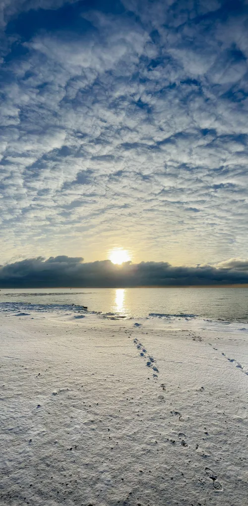 Thumbnail Spectacular Oshawa Ontario Beach Adventure by Spiritual_Bridge84