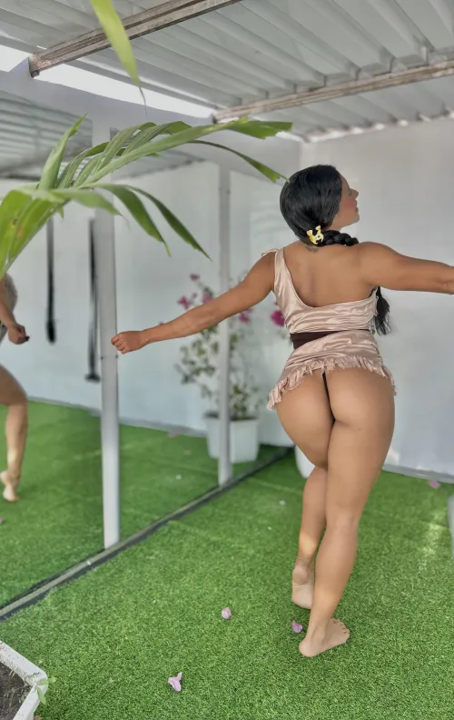 Thumbnail Do You Like Thick Pocahontas Like Me by maggiemarina | Curvy