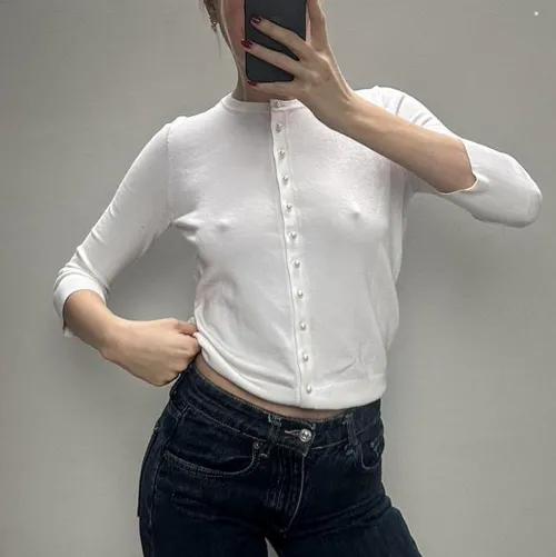 Thumbnail The Power of White Tops: Enhancing Your Pokies Style by WhiteVanMan87