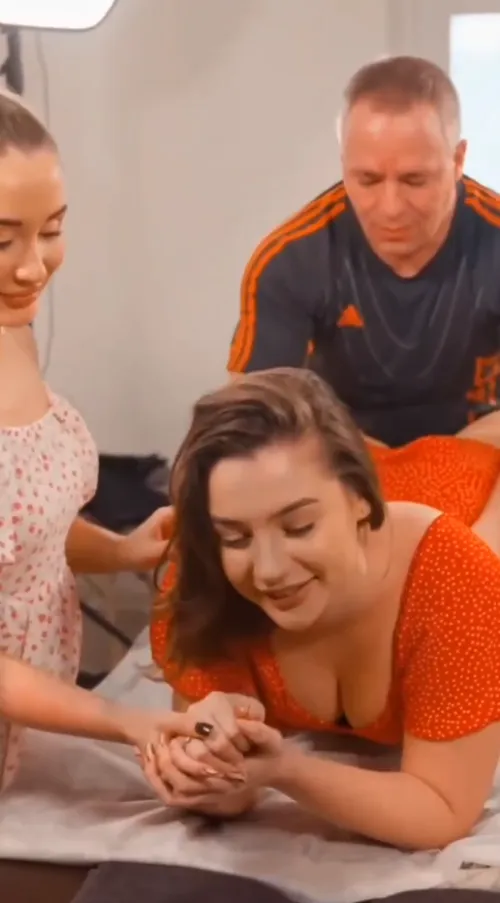Thumbnail Discover the Identity of the Girl in Orange - Unveiling the Mystery | serotoninpump