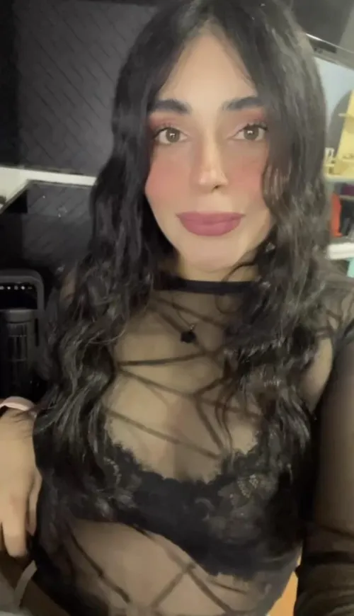 Thumbnail Cute Lace Top - Girlblackhair Seeks Approval