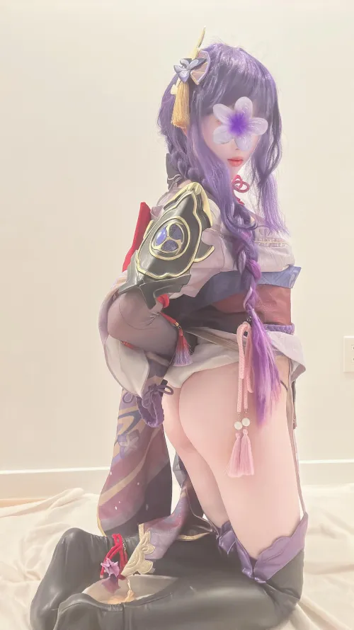 Thumbnail Elegance on Display: Raiden Shogun in bunnygirlmina's cosplaybutts